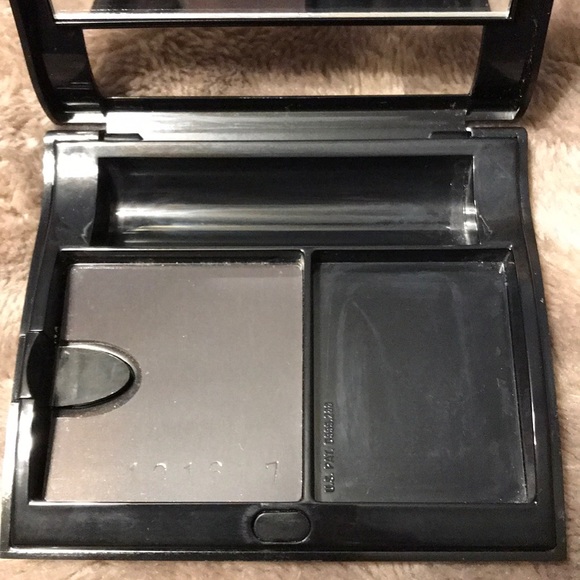 MARY KAY COMPACT - Picture 7 of 9